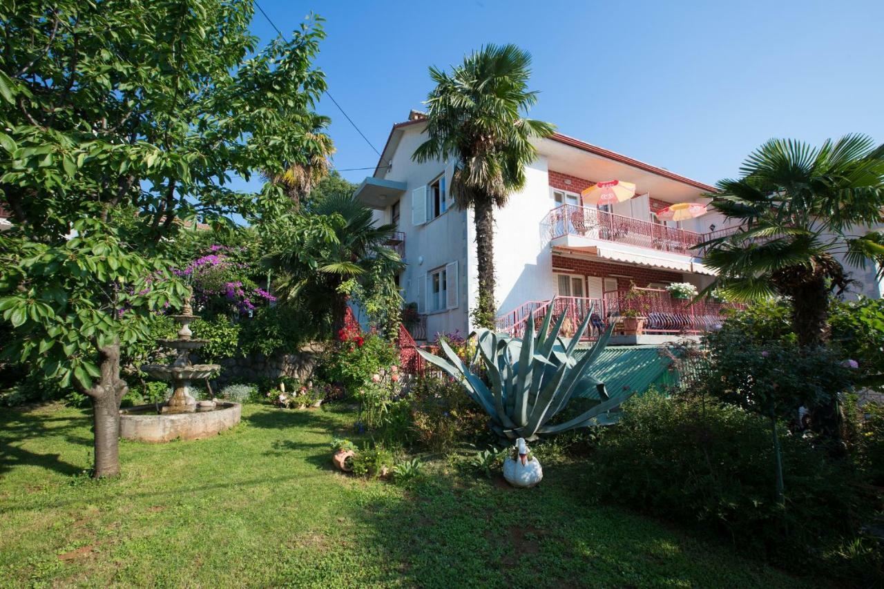 Holiday House Marica Lovran Exterior photo
